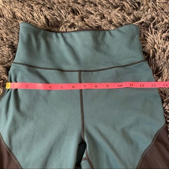 Sweaty Betty reversible full length legging - Picture 4 of 8